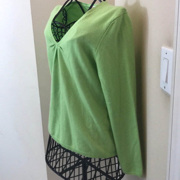 Talbots Lime Green Cashmere V-Neck Sweater Size LP - Picture 5 of 8